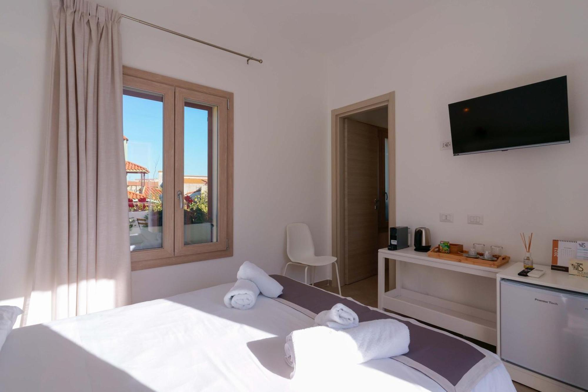 Guest House Deidda - Ts Rooms B&B San Sperate Exterior foto